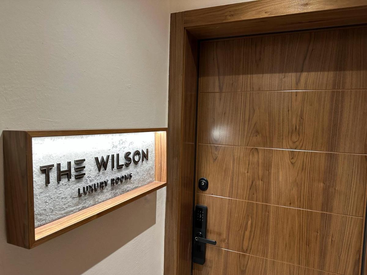The Wilson Tirana Hotel Bagian luar foto