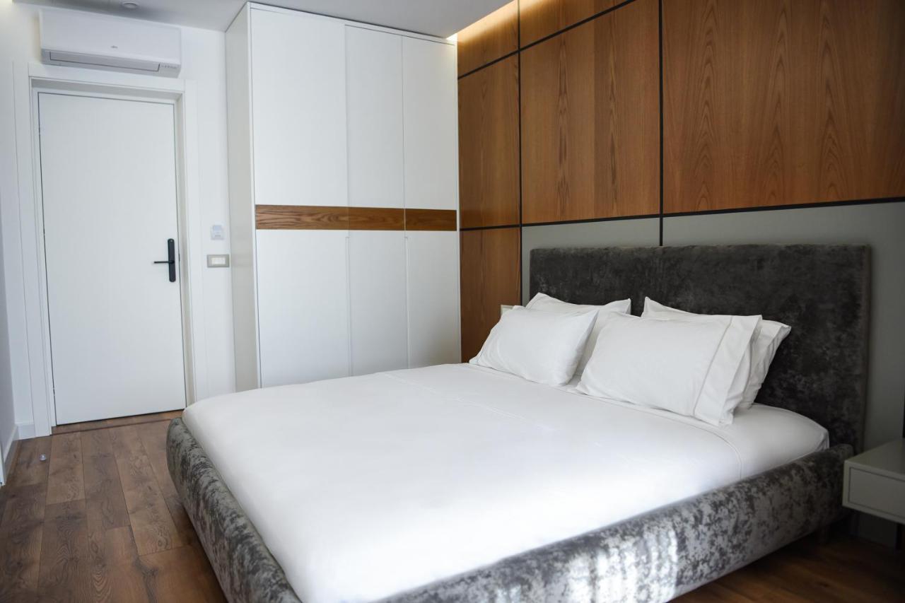 The Wilson Tirana Hotel Bagian luar foto